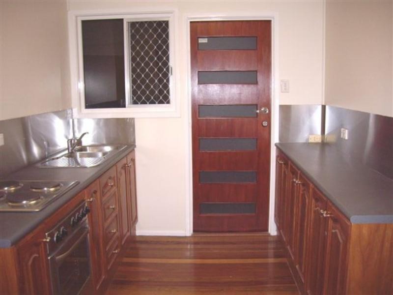 6 Hull Street, Carina QLD 4152