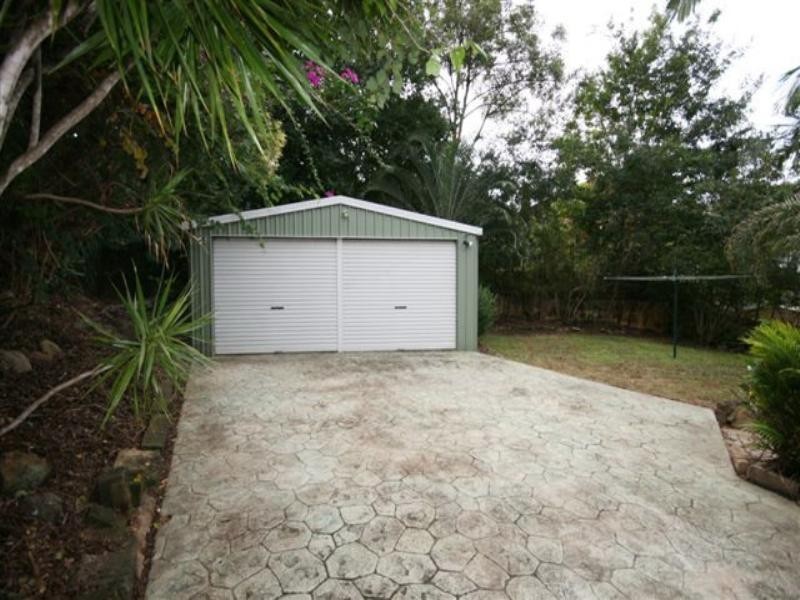 6 Hull Street, Carina QLD 4152