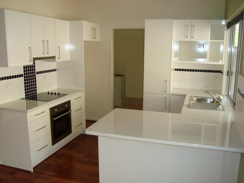 2/837 Old Cleveland Road, Carina QLD 4152