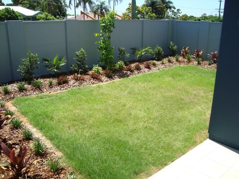 2/837 Old Cleveland Road, Carina QLD 4152