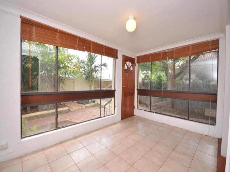719 Cavendish Road, Holland Park QLD 4121