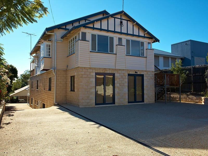 378 Cavendish Road, Coorparoo QLD 4151