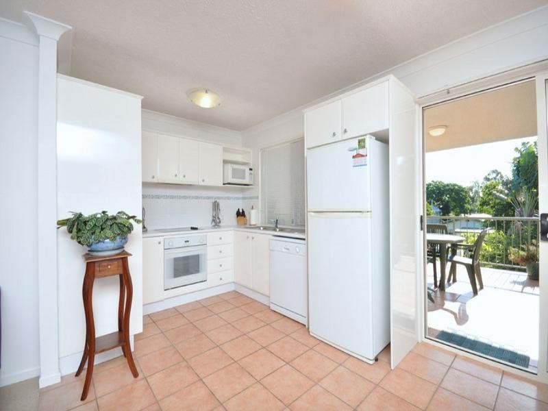 8/22 Chatsworth Road, Greenslopes QLD 4120