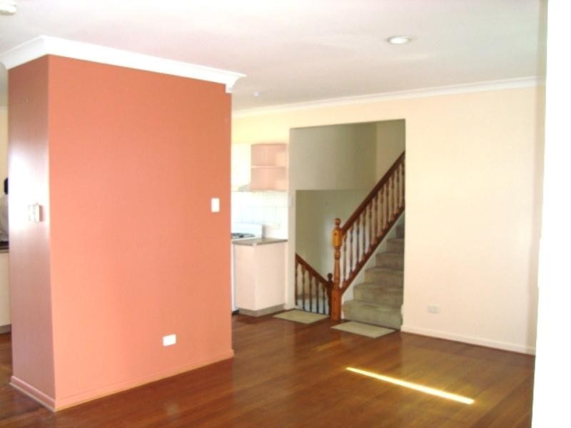 35 Chester Road, Eight Mile Plains QLD 4113