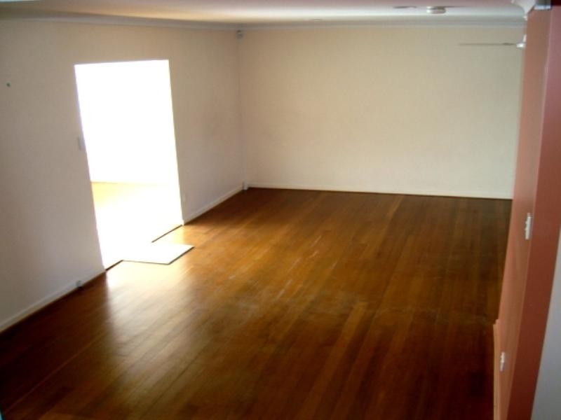 35 Chester Road, Eight Mile Plains QLD 4113