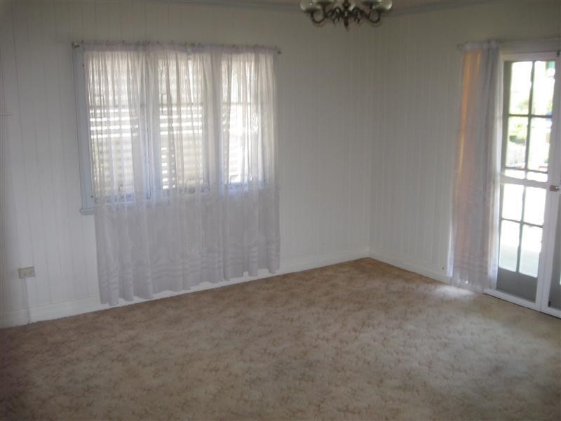 42 Weston Street, Coorparoo QLD 4151