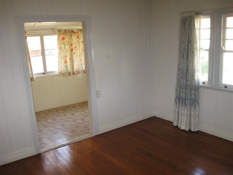 42 Weston Street, Coorparoo QLD 4151