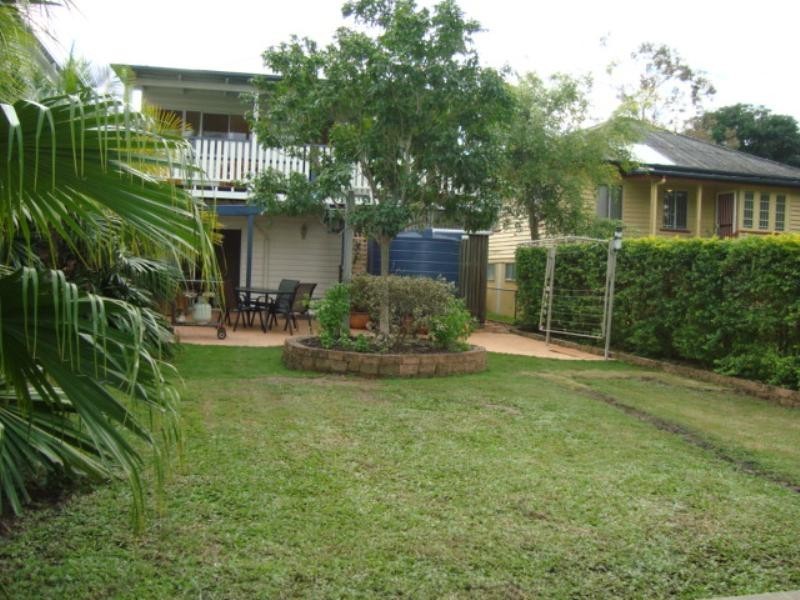 11a Rowland Street, Coorparoo QLD 4151