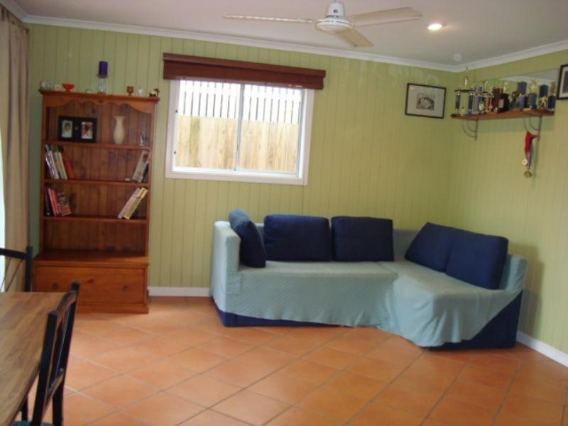 11a Rowland Street, Coorparoo QLD 4151