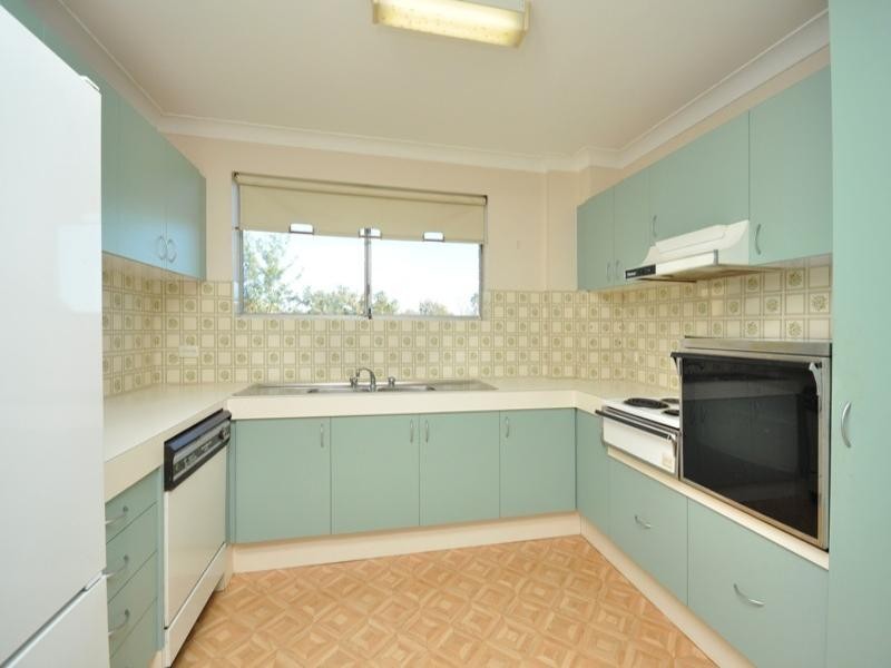 4/6 Mackay Street, Coorparoo QLD 4151