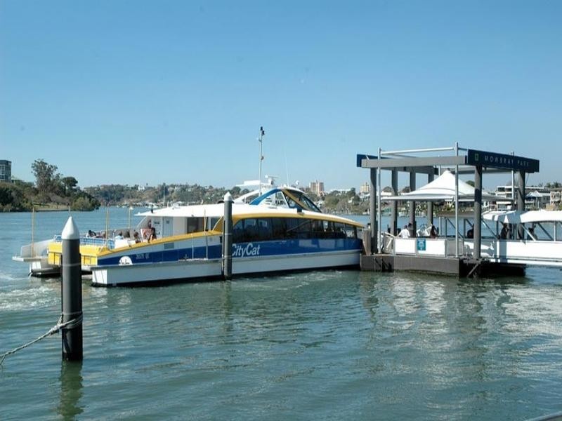 2/24 Grosvenor Street, Balmoral QLD 4171