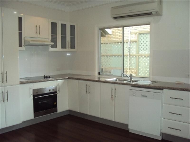 37 Arrowsmith Street, Camp Hill QLD 4152