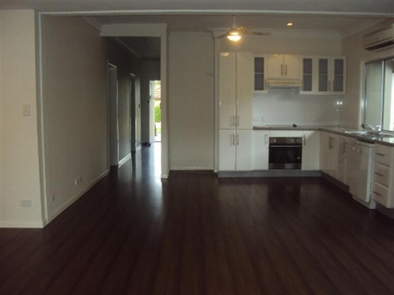 37 Arrowsmith Street, Camp Hill QLD 4152