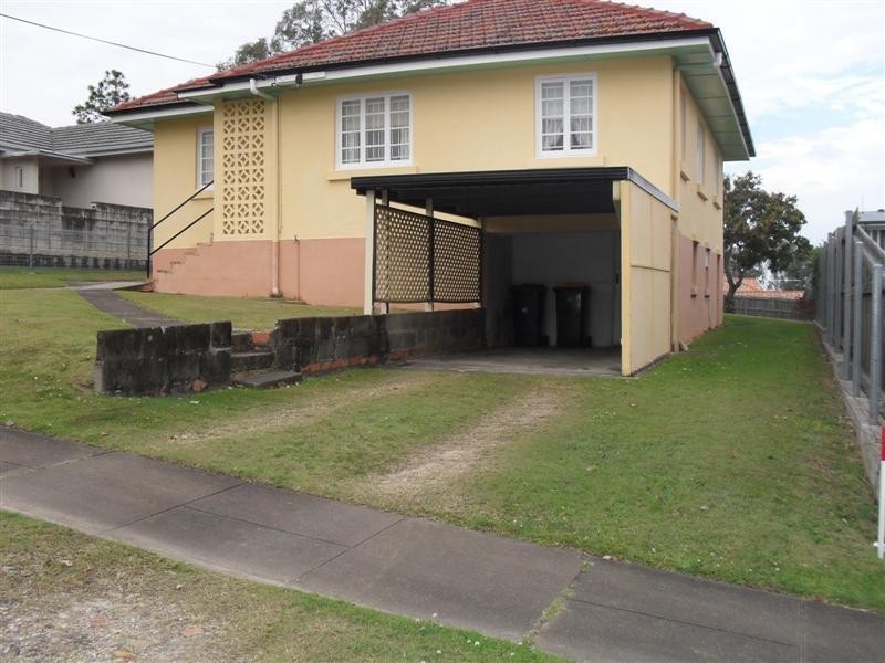 40 Cambridge Street, Carina Heights QLD 4152