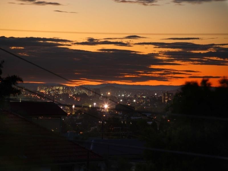 83 Newman Avenue, Camp Hill QLD 4152