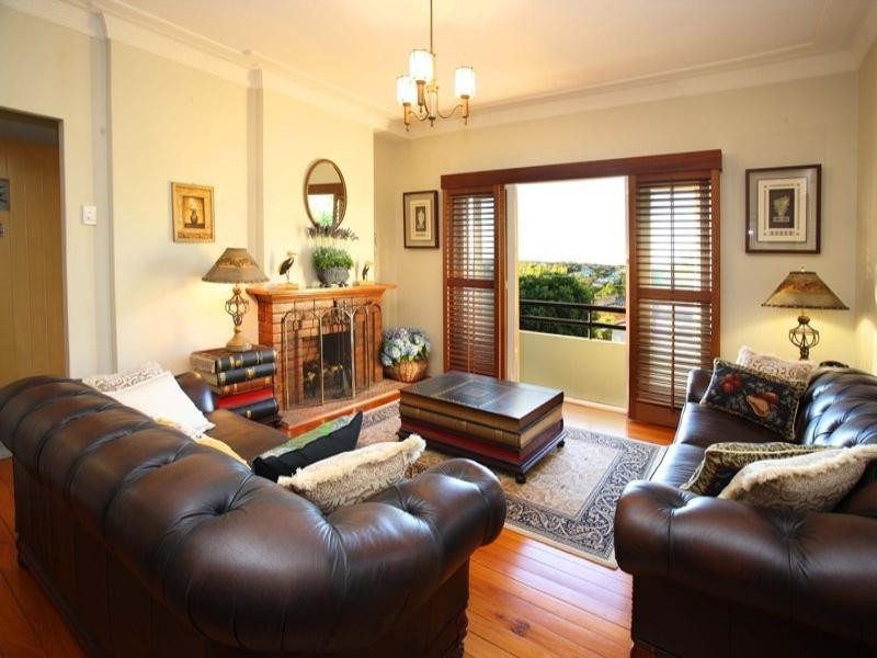 83 Newman Avenue, Camp Hill QLD 4152