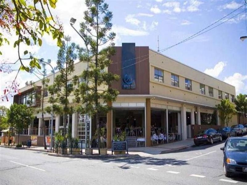 19 Pine Street, Bulimba QLD 4171