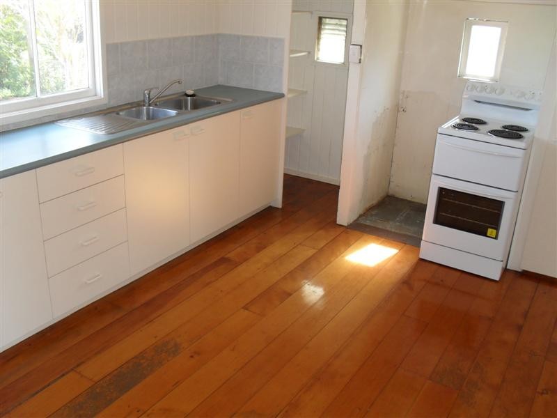 11 Soden Street, Yeerongpilly QLD 4105