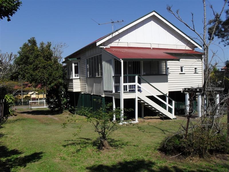 11 Soden Street, Yeerongpilly QLD 4105