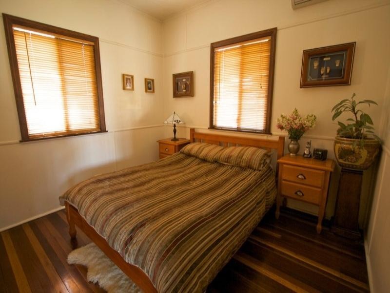 60 Derby Street, Coorparoo QLD 4151