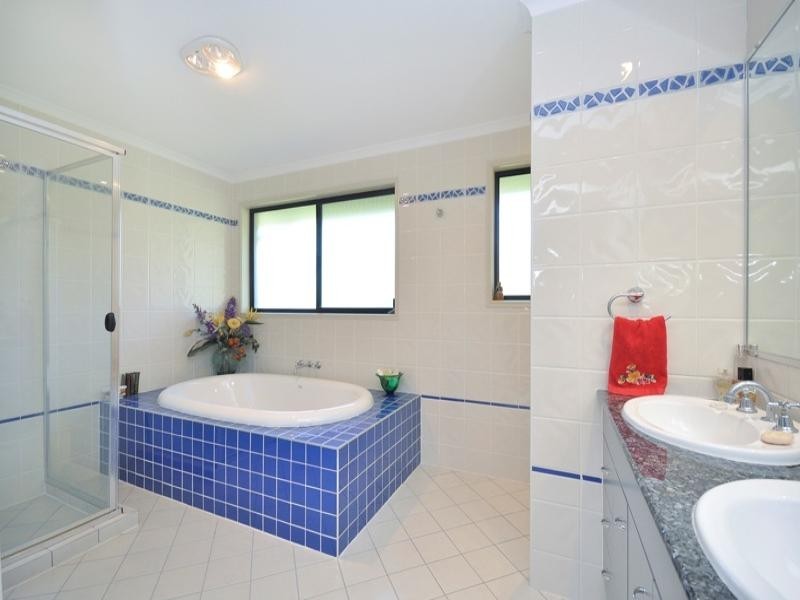 7 Keera Street, Coorparoo QLD 4151