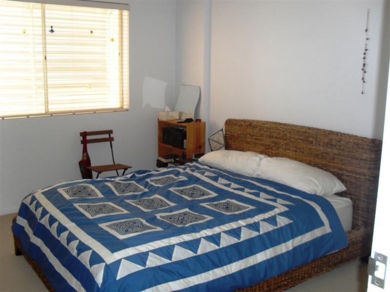 1/19 Weston Street, Coorparoo QLD 4151