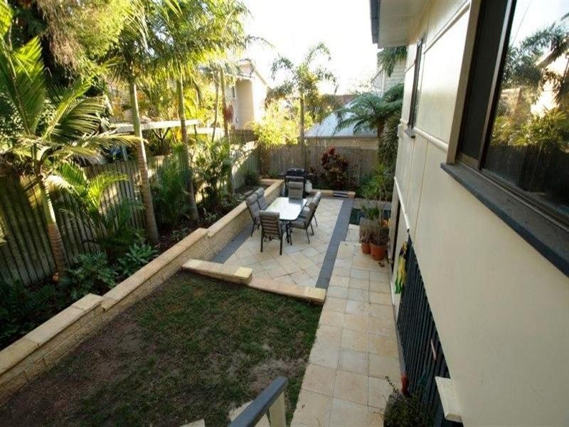 60 Derby Street, Coorparoo QLD 4151