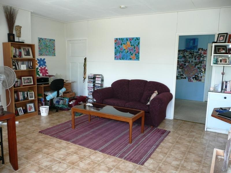 19 Newman Avenue, Camp Hill QLD 4152