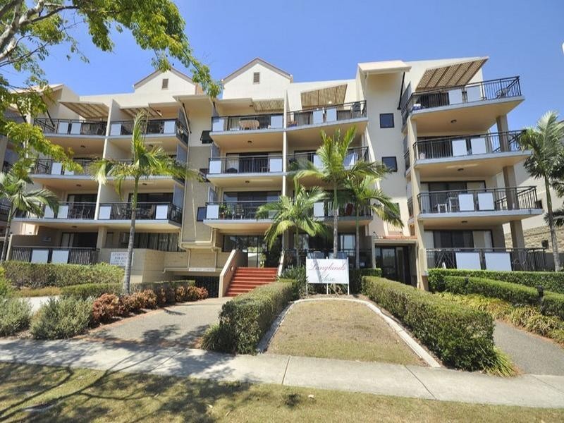 52/55 Harries Road, Coorparoo QLD 4151