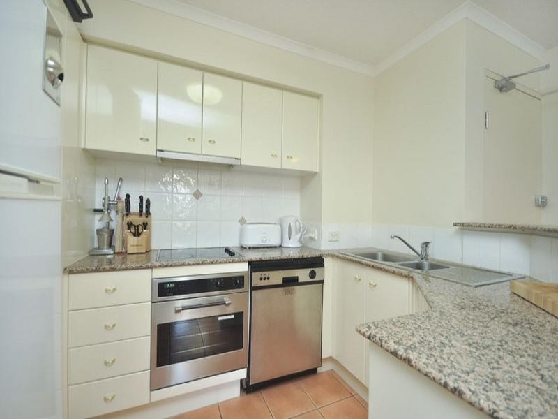 52/55 Harries Road, Coorparoo QLD 4151