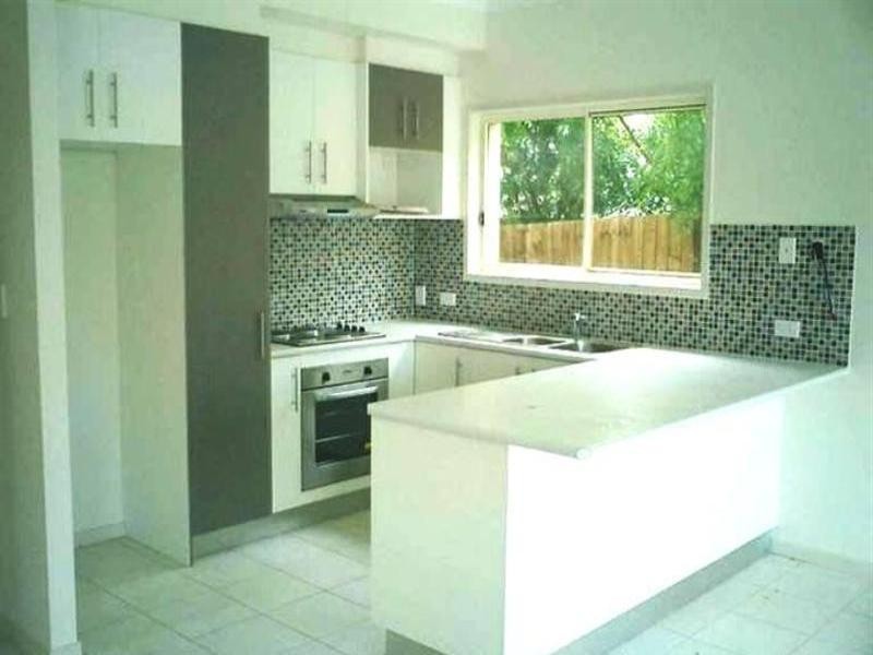 1/11 Waratah Avenue, Carina QLD 4152