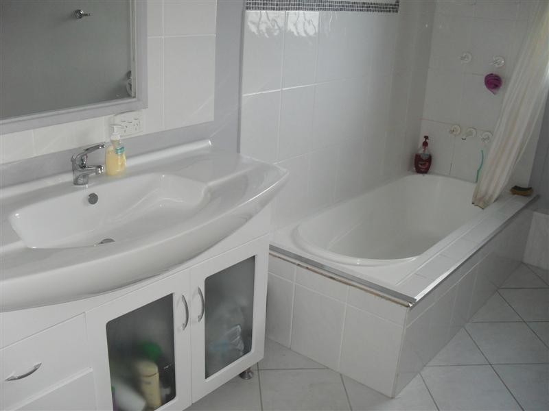 27A Gotha Street, Camp Hill QLD 4152