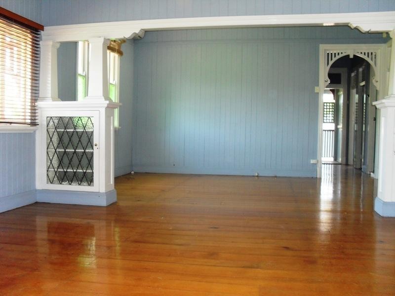 69 Gladstone Street, Coorparoo QLD 4151