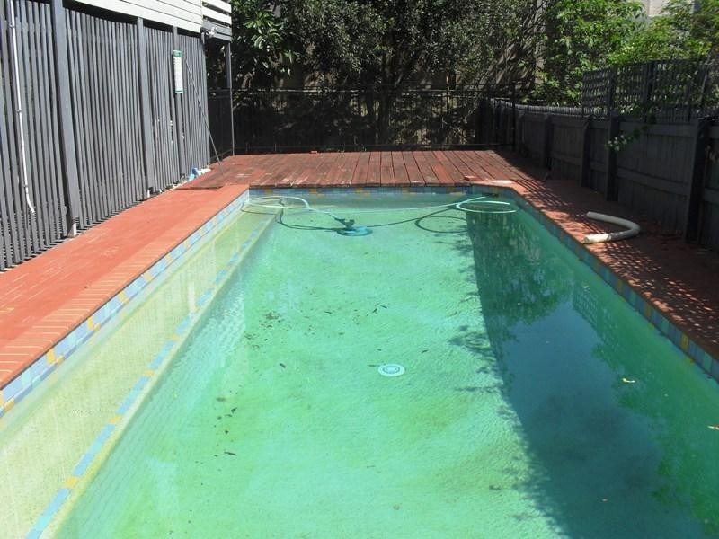 69 Gladstone Street, Coorparoo QLD 4151