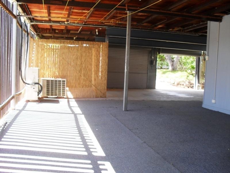 69 Gladstone Street, Coorparoo QLD 4151