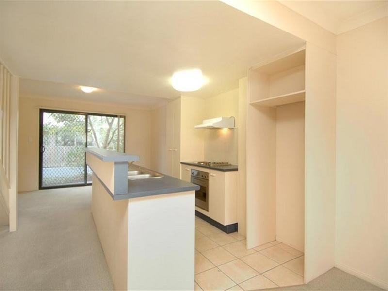 11/21 Boongall Road, Camp Hill QLD 4152