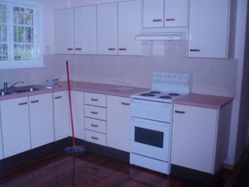 105 Canopus Street, Coorparoo QLD 4151