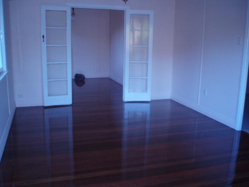 105 Canopus Street, Coorparoo QLD 4151