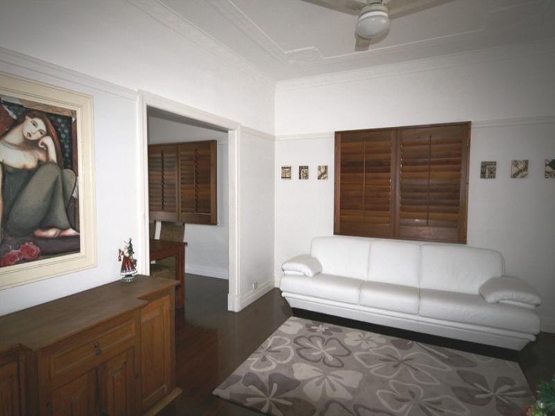 103a Perth Street, Camp Hill QLD 4152