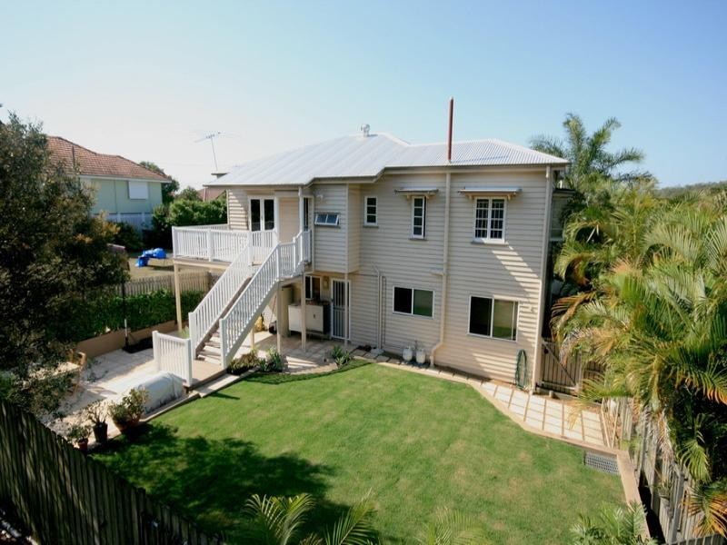 103a Perth Street, Camp Hill QLD 4152