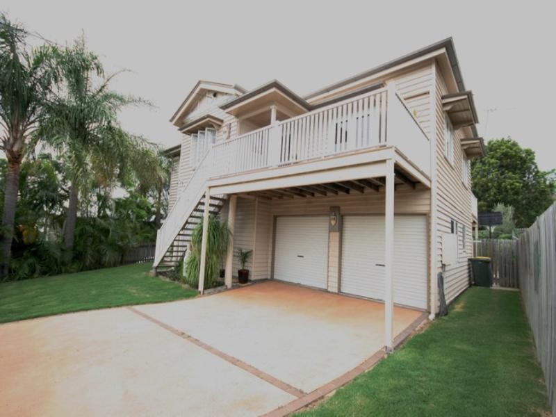 103a Perth Street, Camp Hill QLD 4152