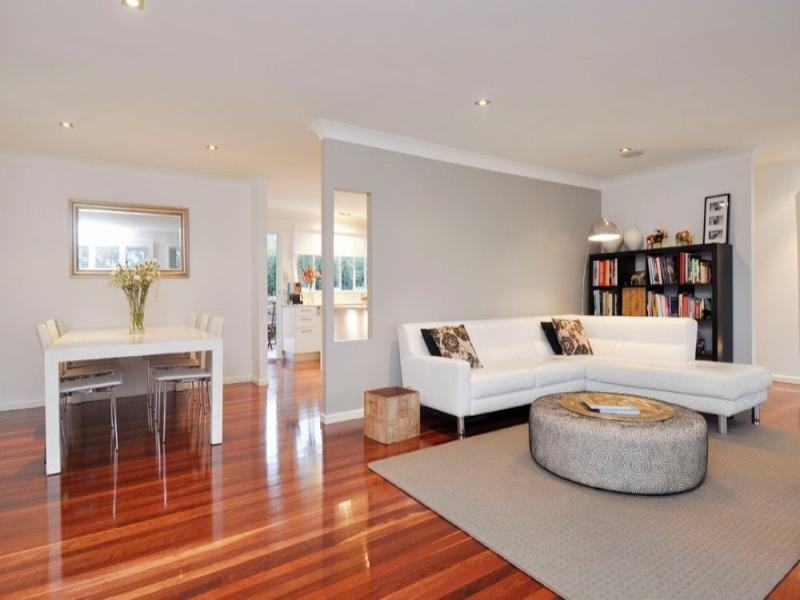 11 Bakewell Street, Mount Gravatt East QLD 4122