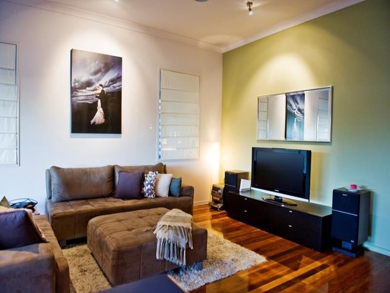 24 Donald Street, Camp Hill QLD 4152