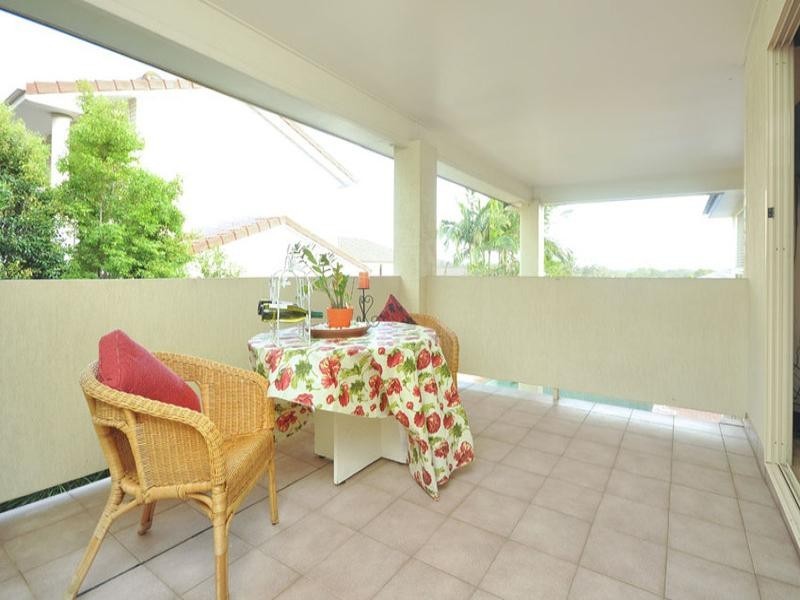 35 Windsor Place, Carindale QLD 4152