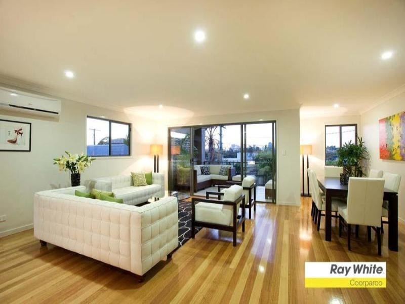 11 and 11a Tenth Avenue, Coorparoo QLD 4151