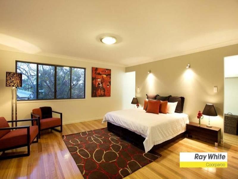 11 and 11a Tenth Avenue, Coorparoo QLD 4151