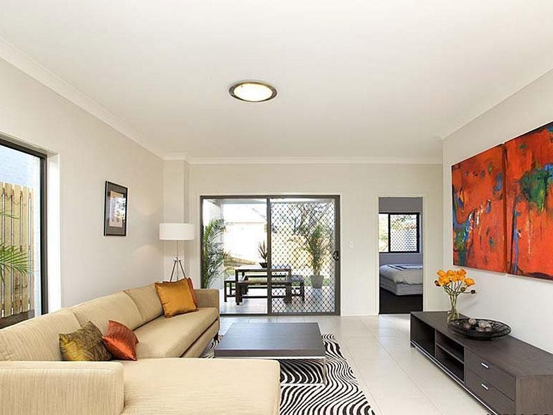 11 and 11a Tenth Avenue, Coorparoo QLD 4151