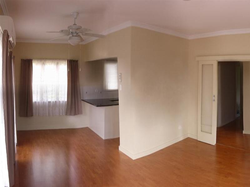 9 Arc Street, Coorparoo QLD 4151