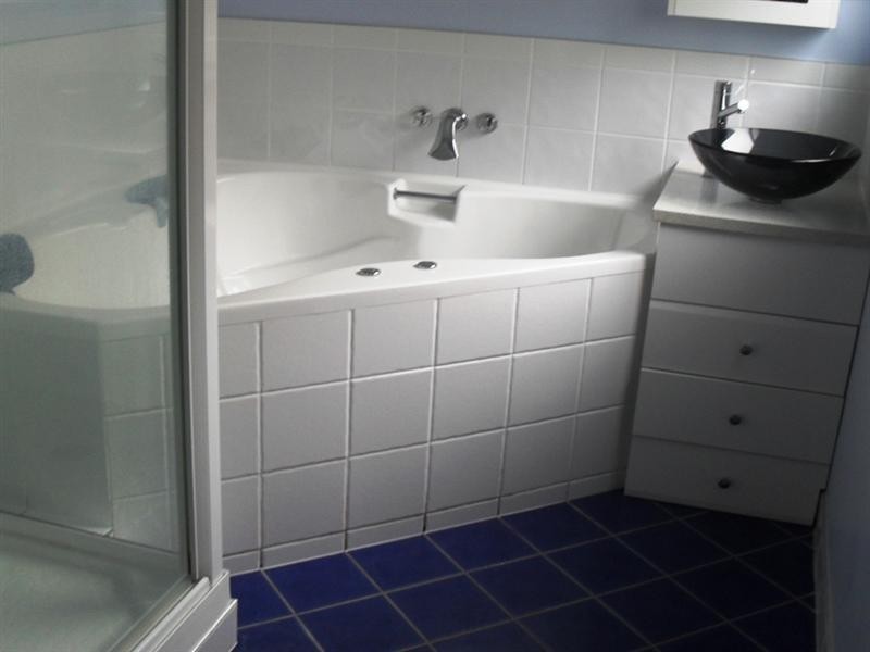 51 Waverley Road, Camp Hill QLD 4152