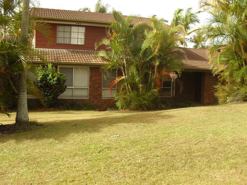 2 Talwood Street, Carindale QLD 4152